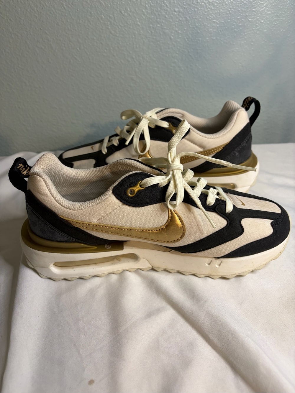 Nike Women's Cream, Black & Gold Low-Top Sneaker